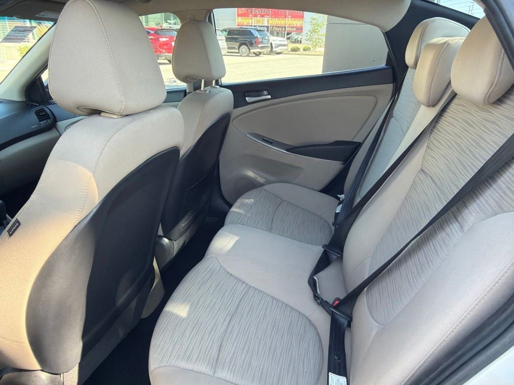 2017 Hyundai Accent SE