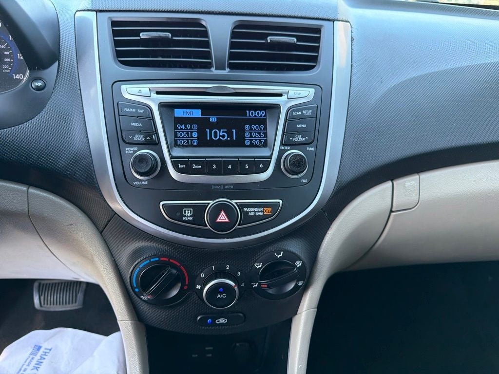 2017 Hyundai Accent SE