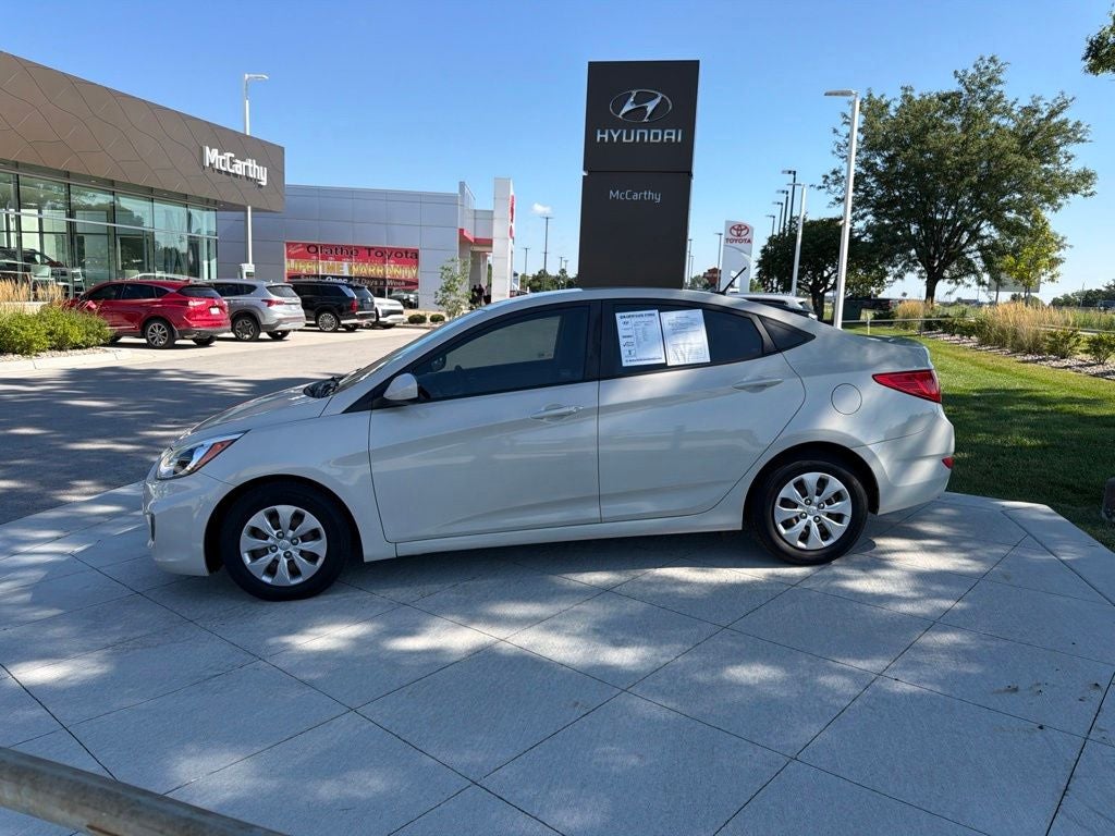 2017 Hyundai Accent SE