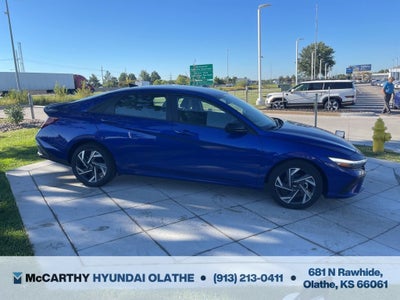 2025 Hyundai Elantra SEL Sport