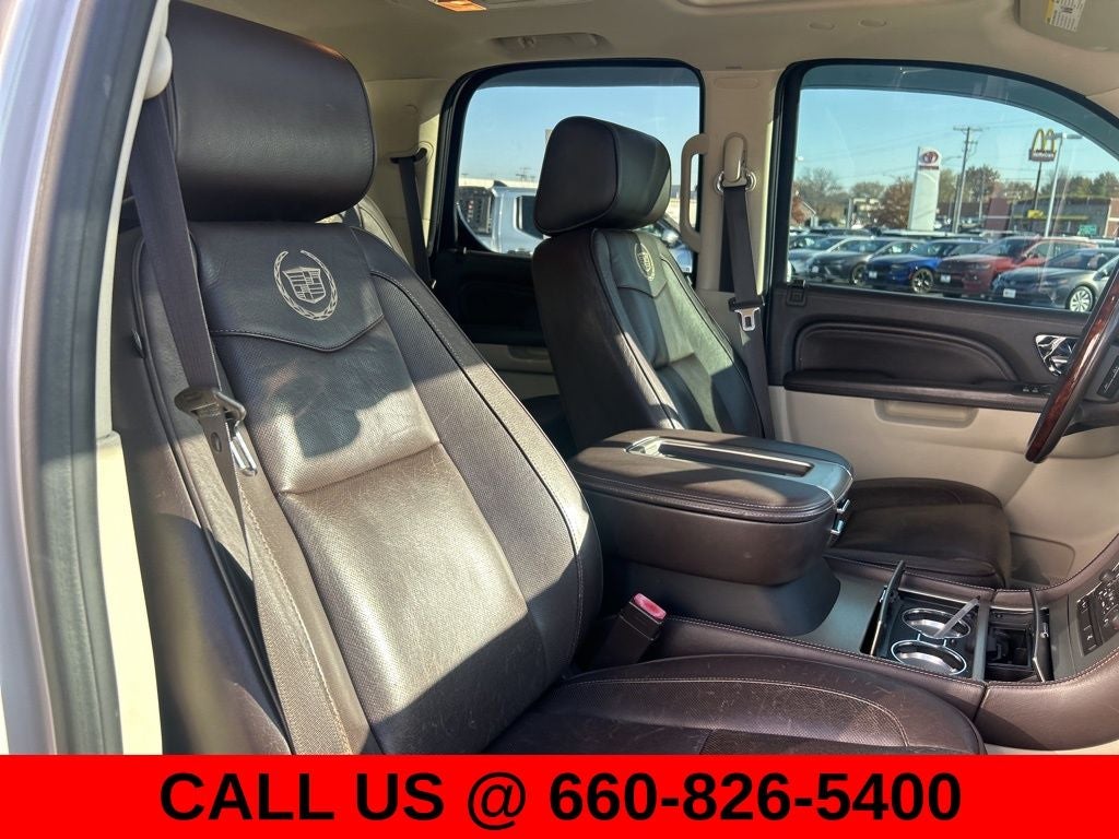 2011 Cadillac Escalade Platinum Edition