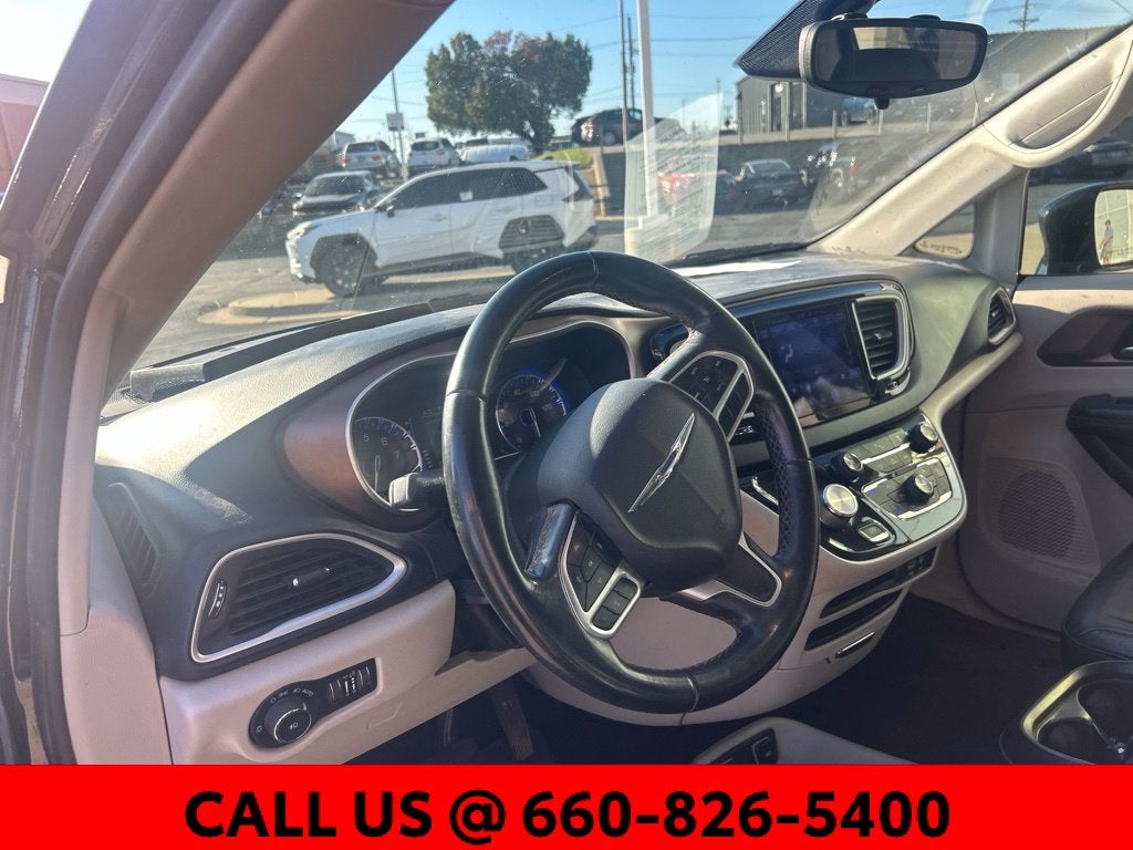 2017 Chrysler Pacifica Touring L