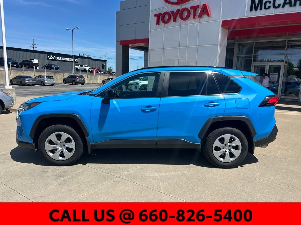 2021 Toyota RAV4 LE
