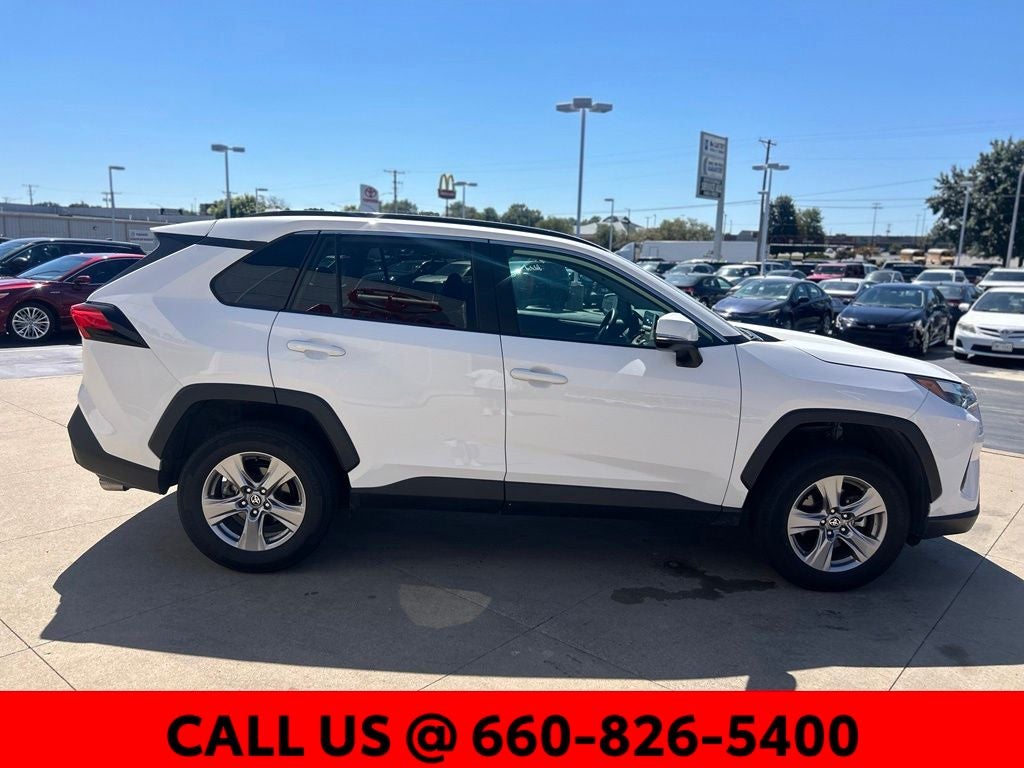 2025 Toyota RAV4 XLE