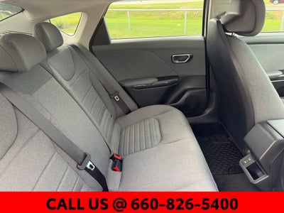 2025 Kia K4 EX