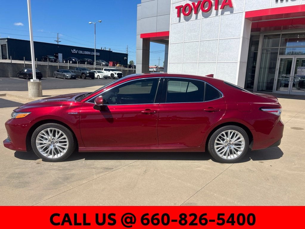2018 Toyota Camry Hybrid XLE