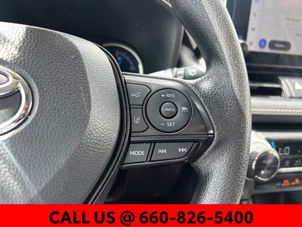 2025 Toyota RAV4 Hybrid XLE