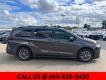 2025 Toyota Sienna XLE 8 Passenger