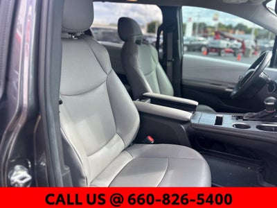 2025 Toyota Sienna XLE 8 Passenger