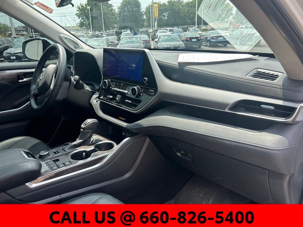 2024 Toyota Highlander Platinum