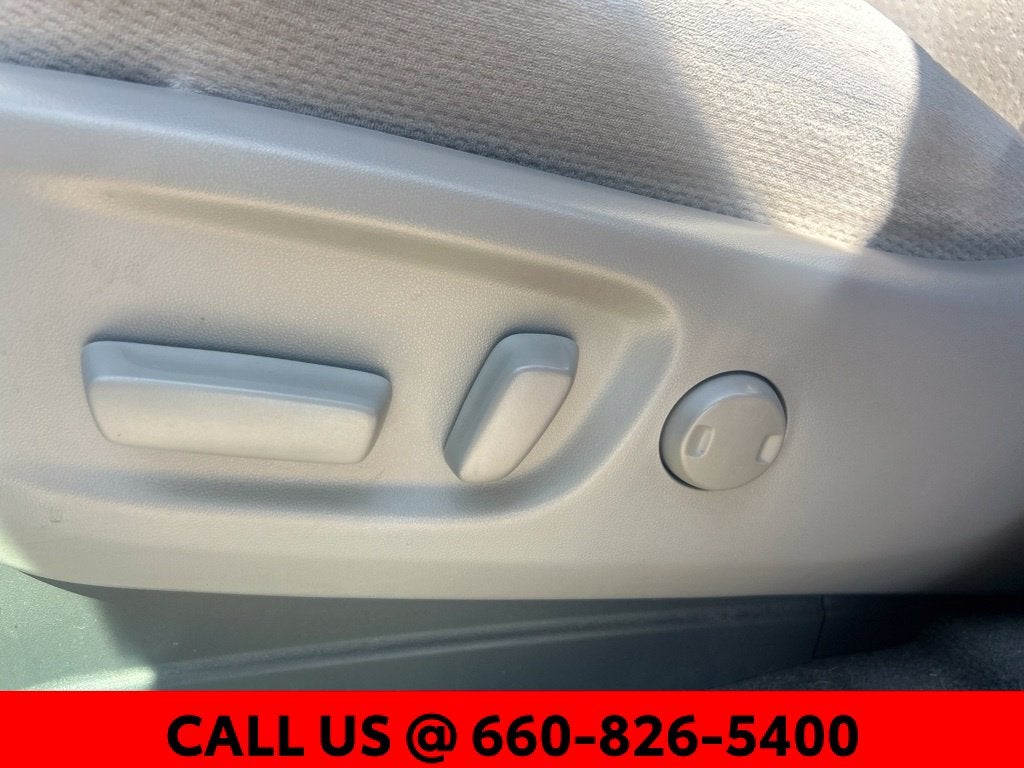 2017 Toyota Sienna LE 8 Passenger