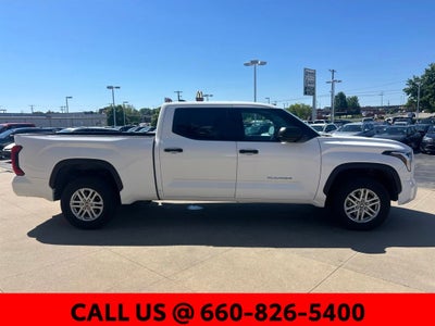 2022 Toyota Tundra SR5