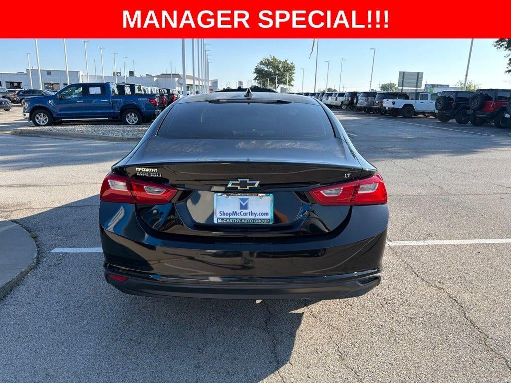 2017 Chevrolet Malibu LT