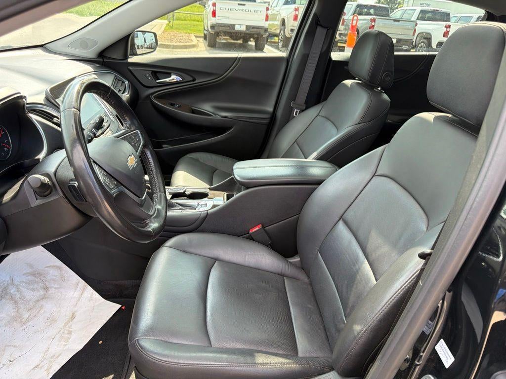 2022 Chevrolet Malibu Premier
