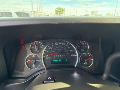 2025 Chevrolet Express Passenger LT