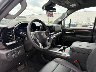 2025 Chevrolet Silverado 3500 HD LTZ