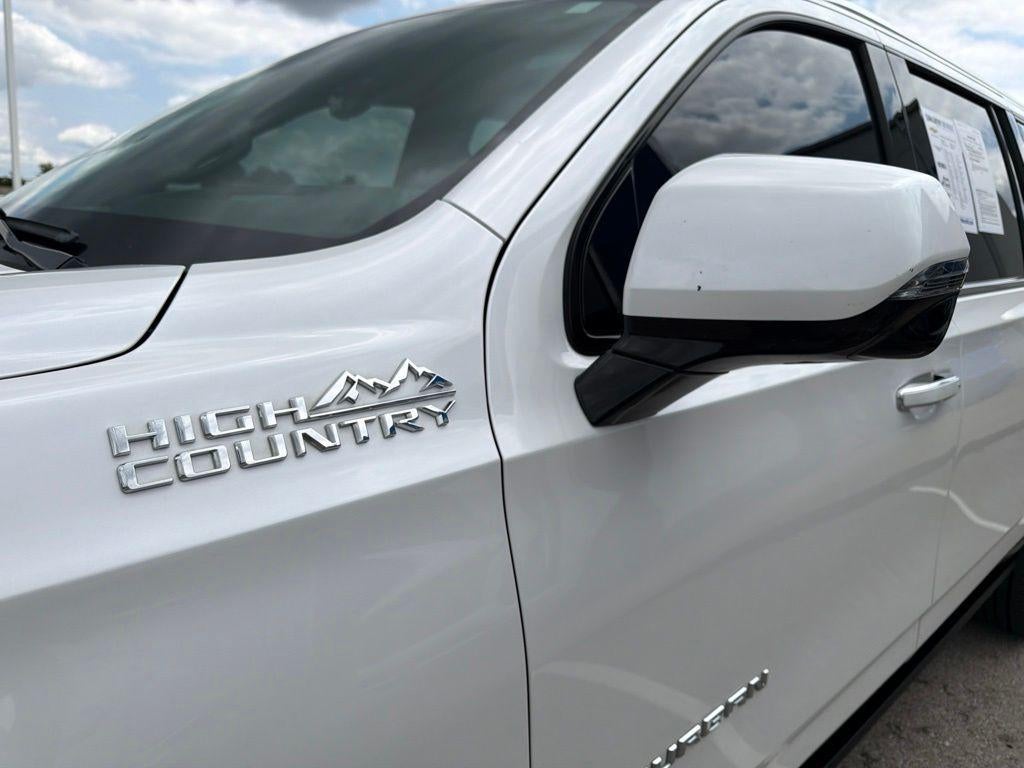 2023 Chevrolet Suburban High Country