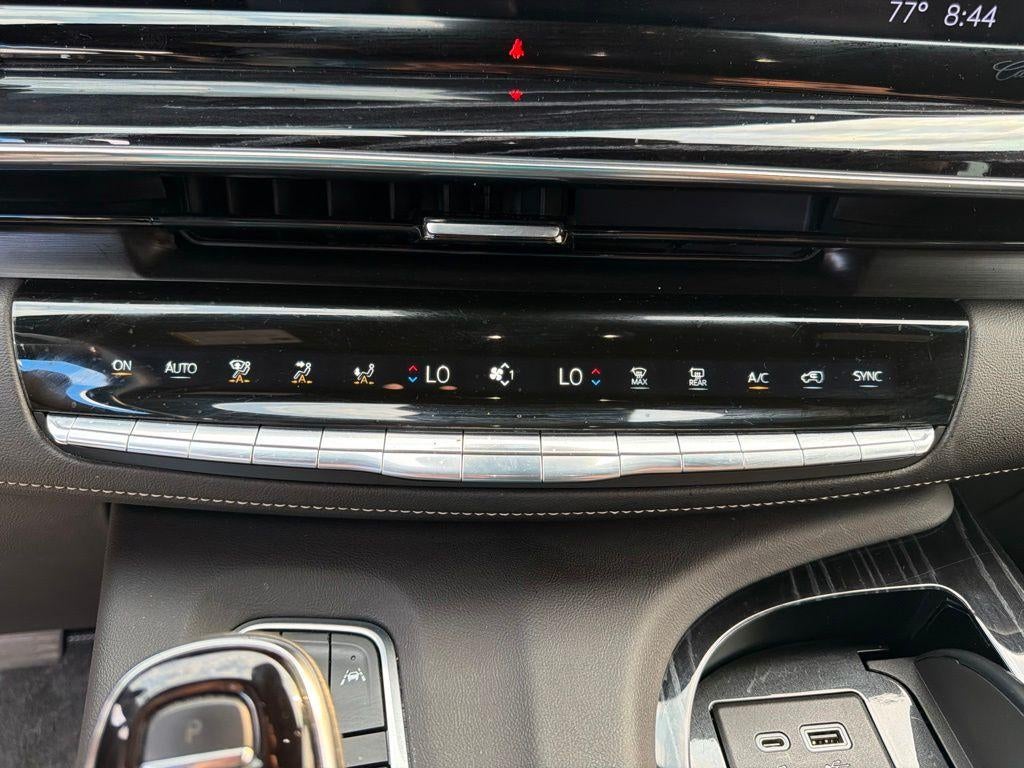 2022 Cadillac Escalade Sport