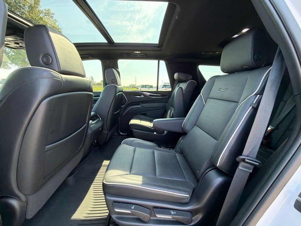 2023 Cadillac Escalade Sport