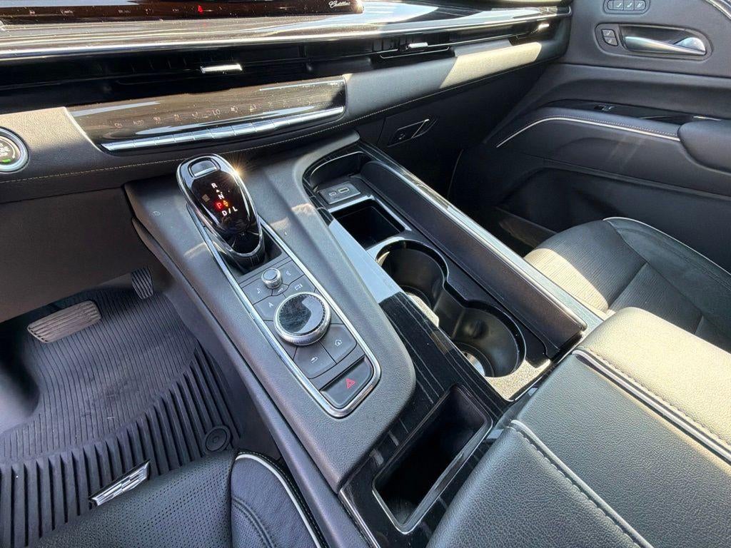 2023 Cadillac Escalade Sport