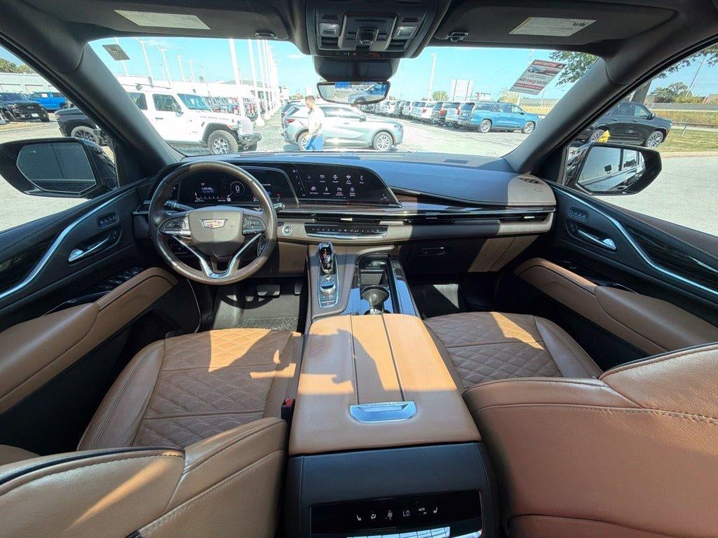 2022 Cadillac Escalade Sport