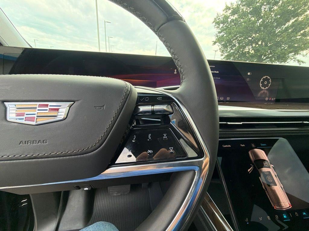 2025 Cadillac Escalade Sport Platinum