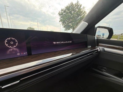 2025 Cadillac Escalade Sport Platinum