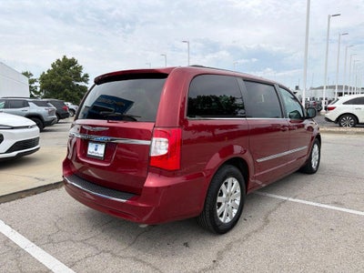 2014 Chrysler Town & Country Touring