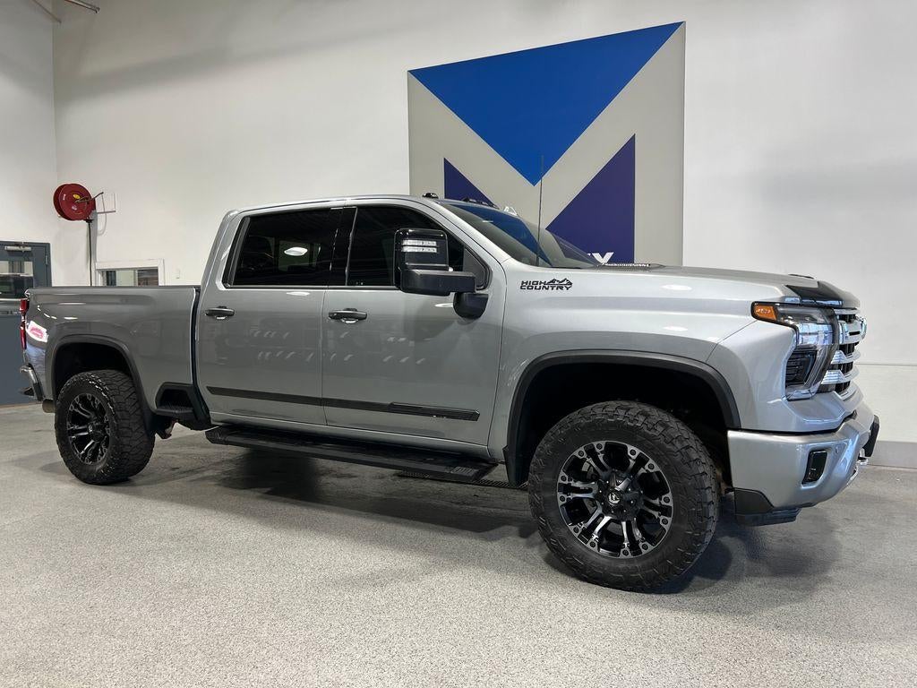 2024 Chevrolet Silverado 3500 HD High Country