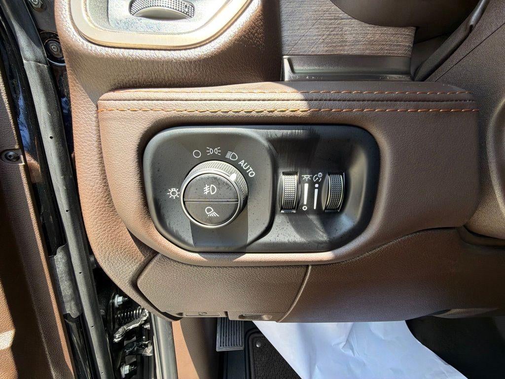 2025 RAM 2500 Limited