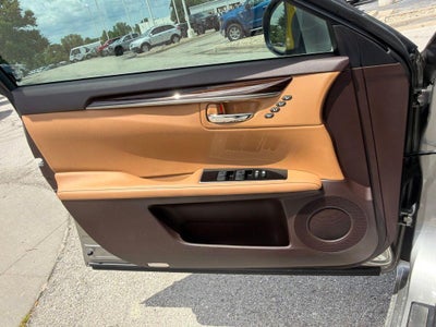 2016 Lexus ES 350 350