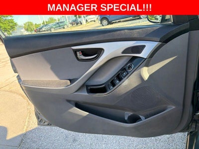 2014 Hyundai Elantra SE