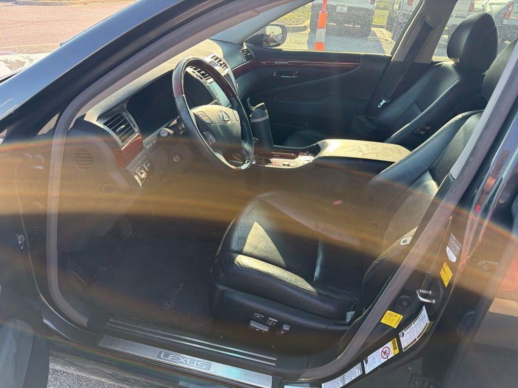 2011 Lexus LS 460 460