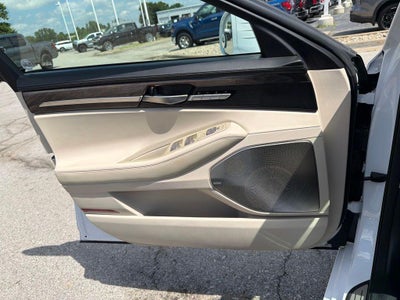 2019 Genesis G90 5.0 Ultimate