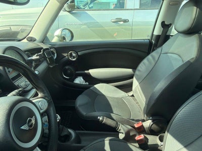 2010 MINI Cooper Hardtop Base