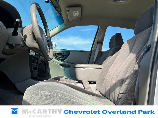 2003 Chevrolet Malibu Base