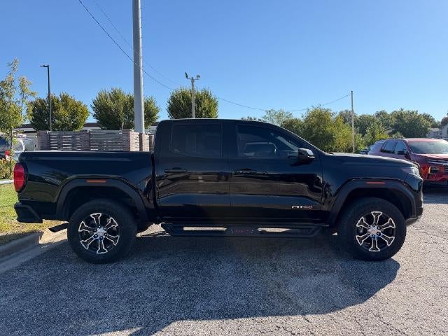 2023 GMC Canyon 4WD AT4