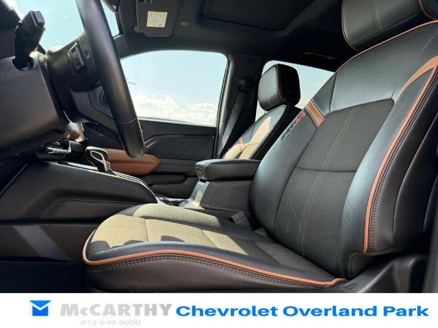 2023 GMC Canyon 4WD AT4