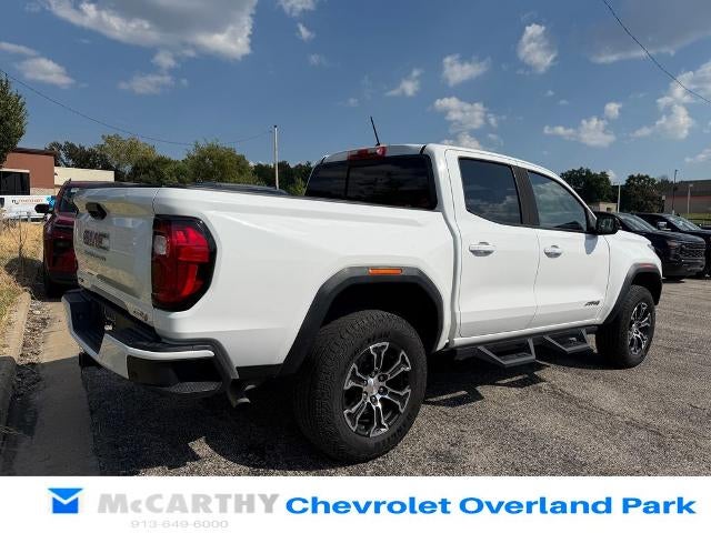 2023 GMC Canyon 4WD AT4