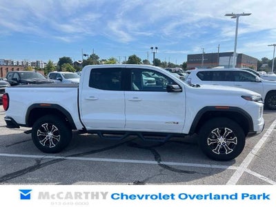 2023 GMC Canyon 4WD AT4