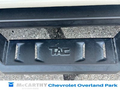 2023 GMC Canyon 4WD AT4