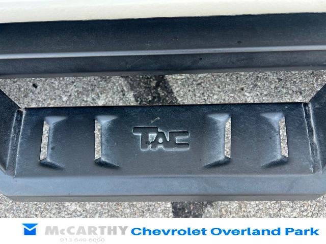 2023 GMC Canyon 4WD AT4