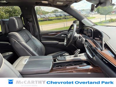 2022 Cadillac Escalade ESV Sport Platinum