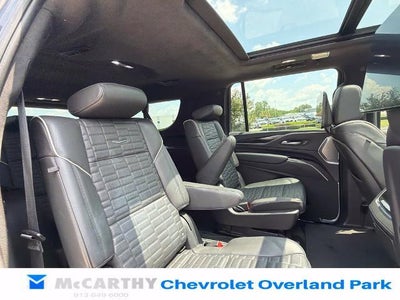 2022 Cadillac Escalade ESV Sport Platinum