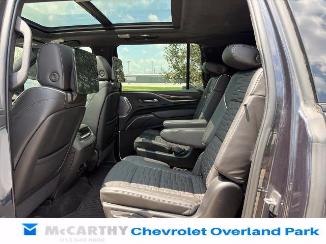 2022 Cadillac Escalade ESV Sport Platinum