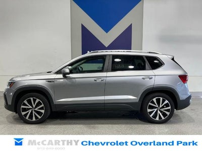 2023 Volkswagen Taos SE