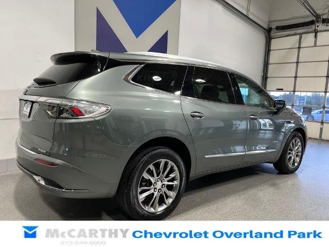 2022 Buick Enclave Avenir
