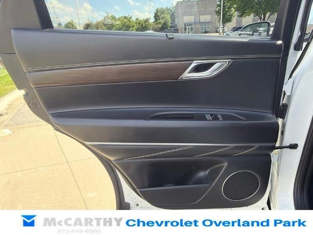 2024 Genesis GV80 Base