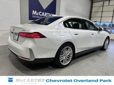 2025 BMW 5 Series 530i xDrive