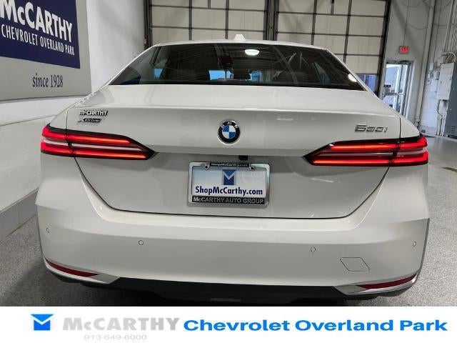 2025 BMW 5 Series 530i xDrive